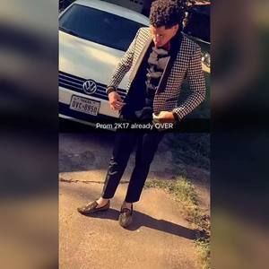 Meet your Posher, Michael